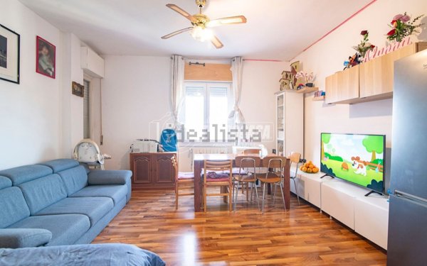 appartamento in vendita a Pozzo d'Adda in zona Bettola