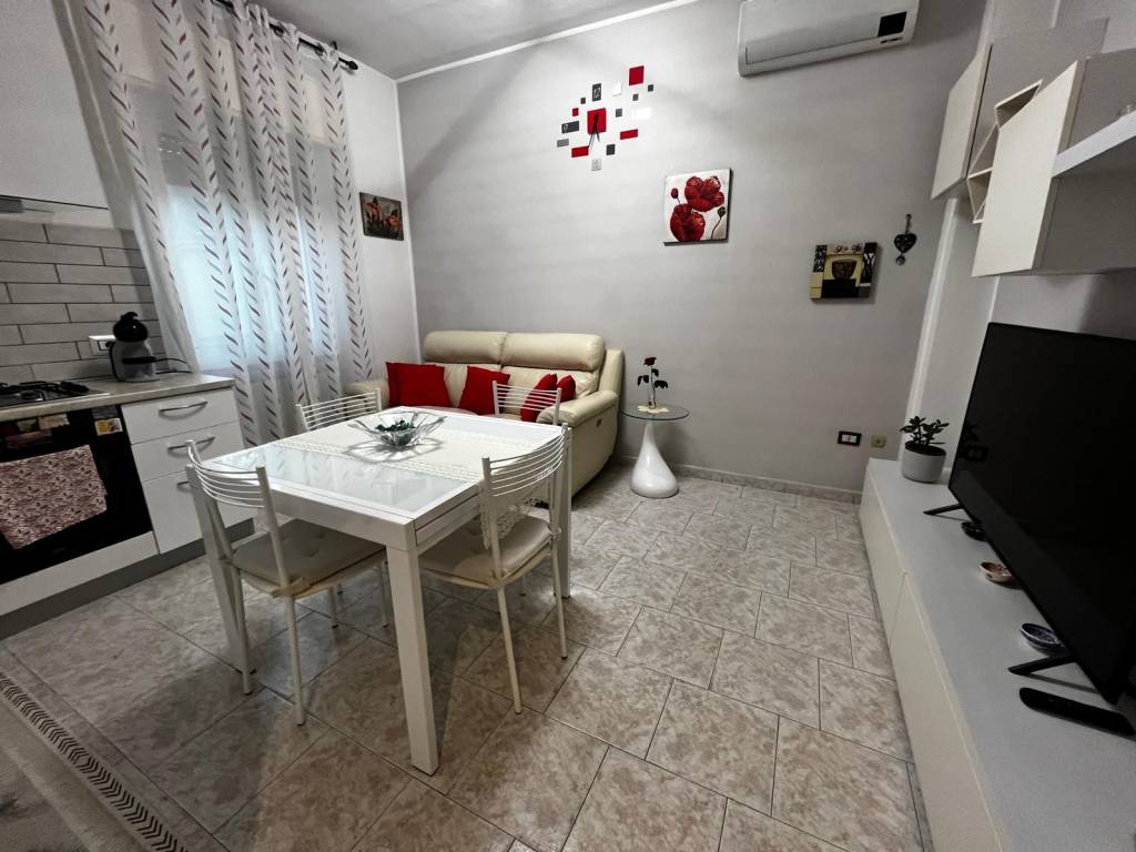 appartamento in vendita a Pozzo d'Adda in zona Bettola