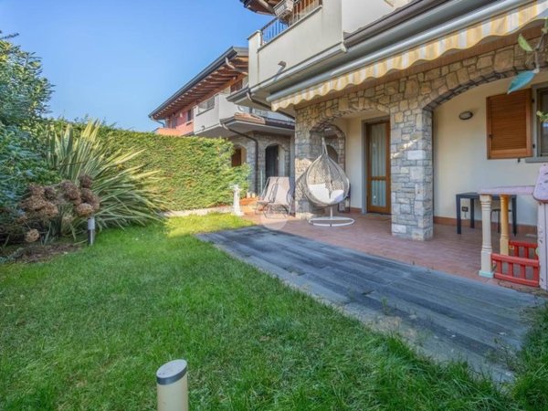 casa indipendente in vendita a Pozzo d'Adda