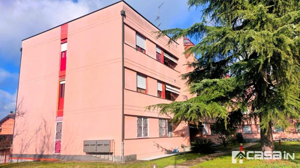 appartamento in vendita a Pozzo d'Adda in zona Bettola