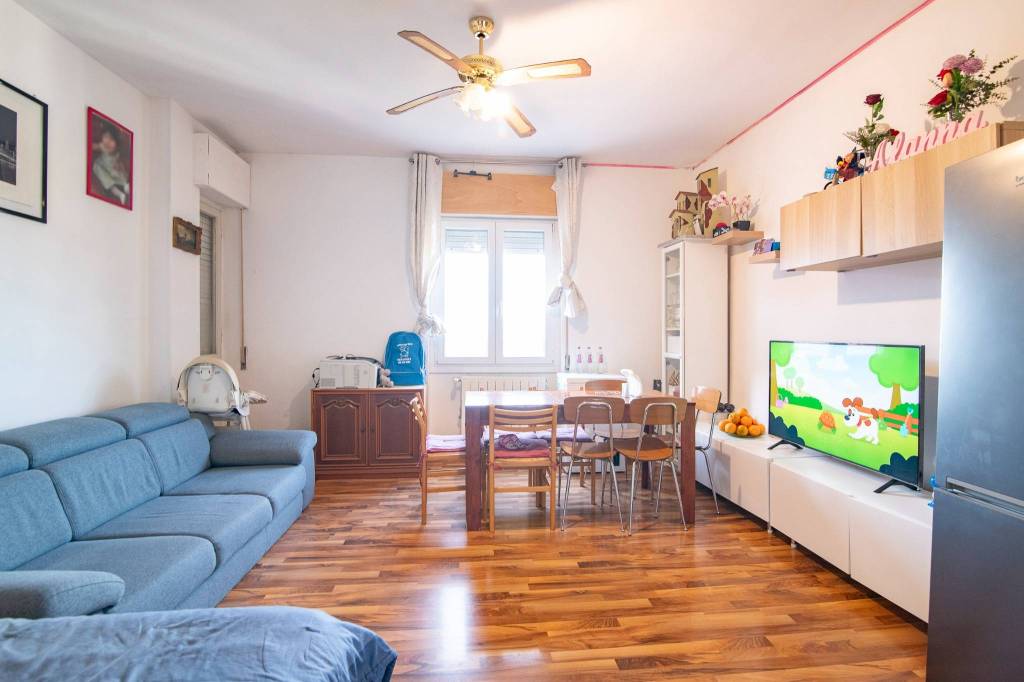 appartamento in vendita a Pozzo d'Adda in zona Bettola