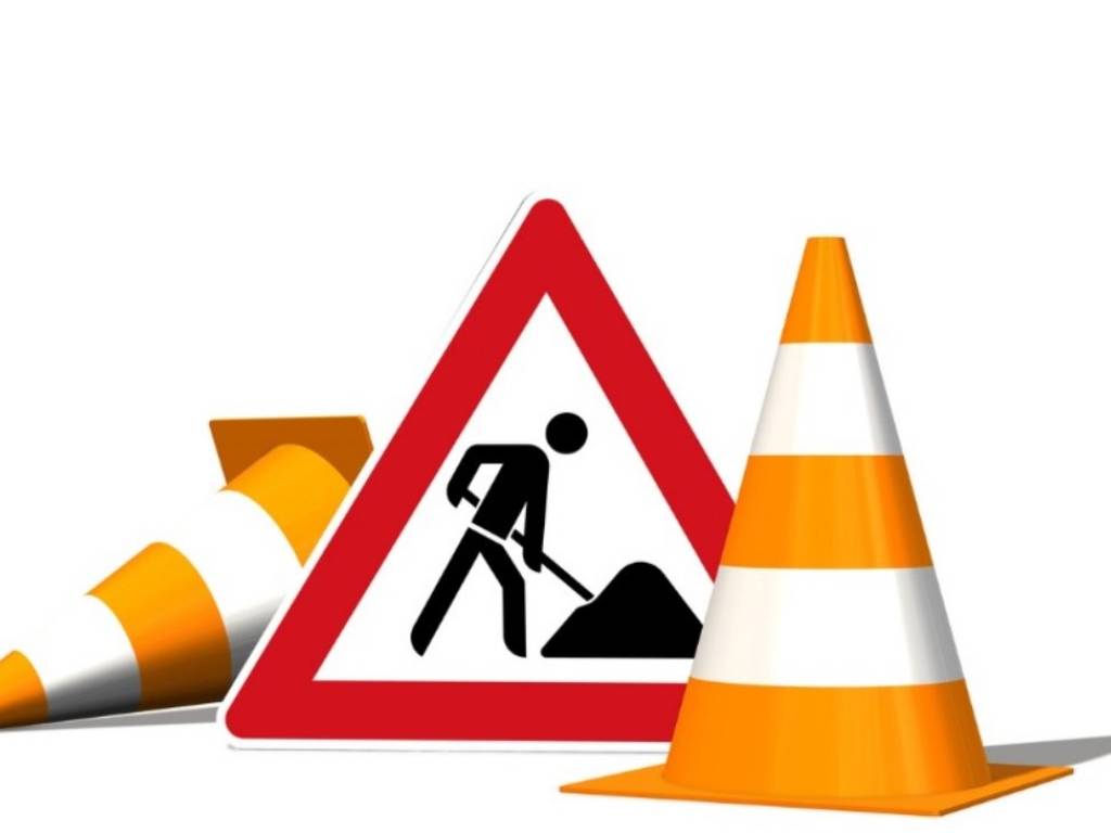 locale commerciale in vendita a Pozzo d'Adda