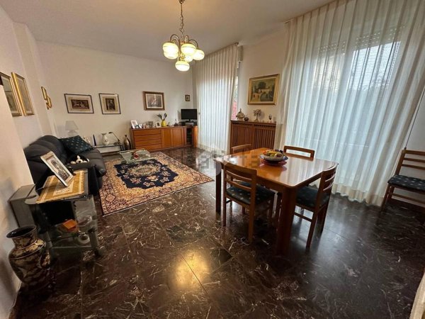 appartamento in vendita a Pozzo d'Adda in zona Bettola