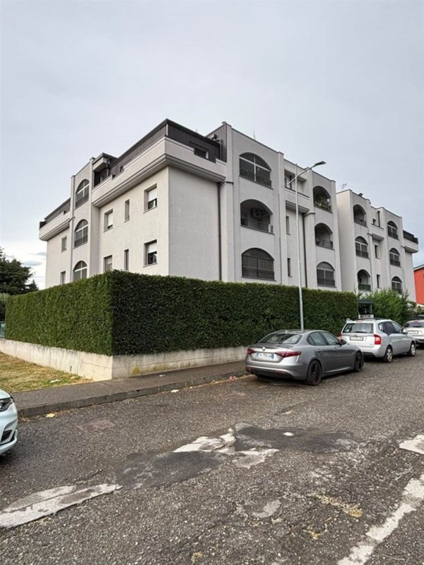 appartamento in vendita a Pozzo d'Adda in zona Bettola