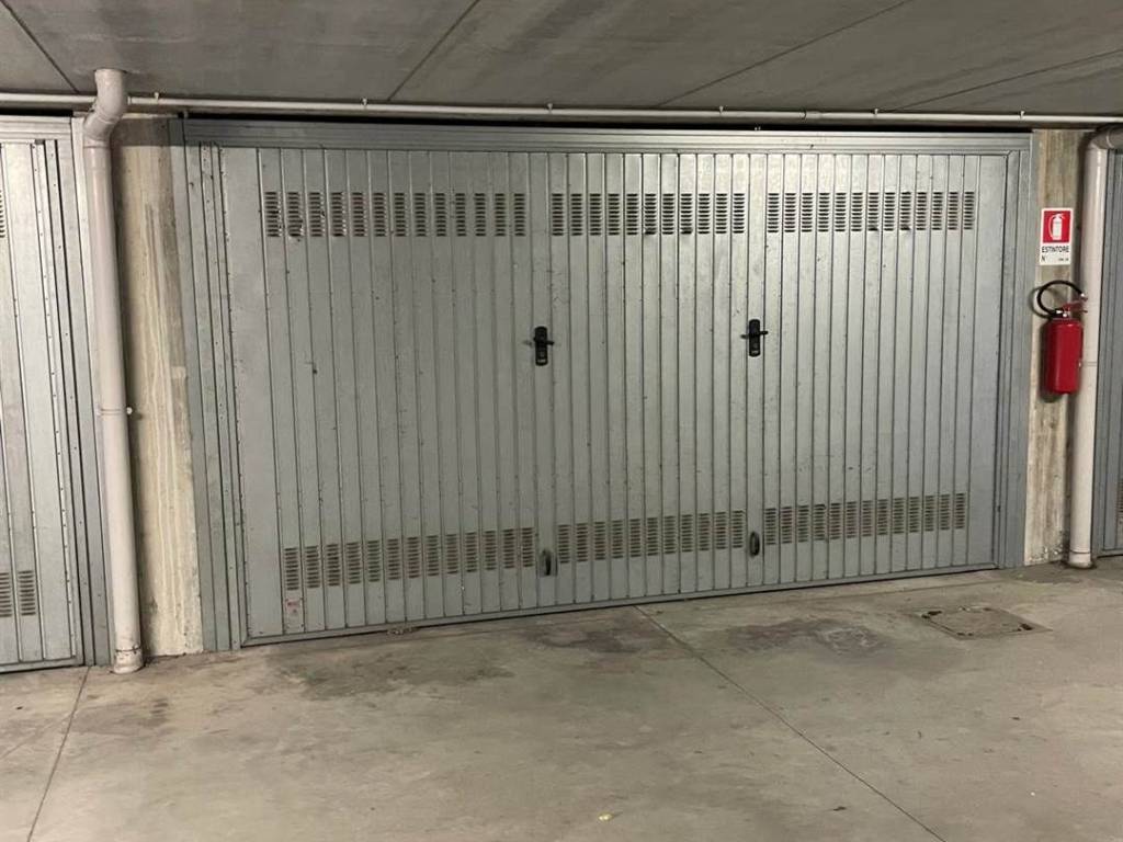 box auto in vendita a Pozzo d'Adda