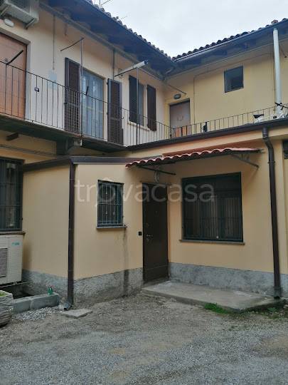 appartamento in vendita a Pozzuolo Martesana in zona Trecella