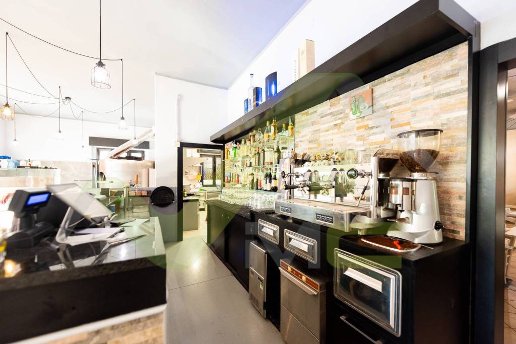 negozio in vendita a Pozzuolo Martesana