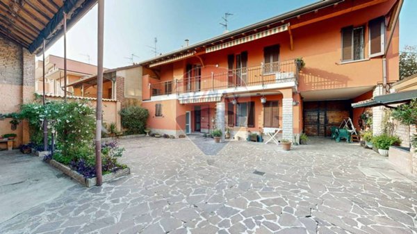 casa indipendente in vendita a Pozzuolo Martesana