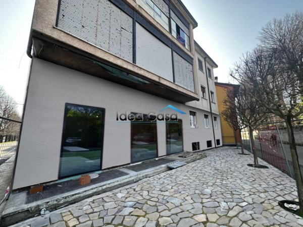 appartamento in vendita a Pozzuolo Martesana in zona Trecella