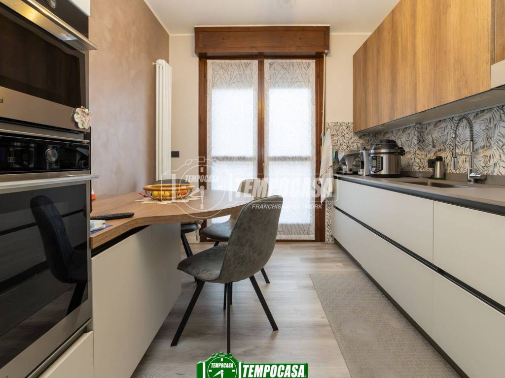 appartamento in vendita a Pozzuolo Martesana in zona Trecella