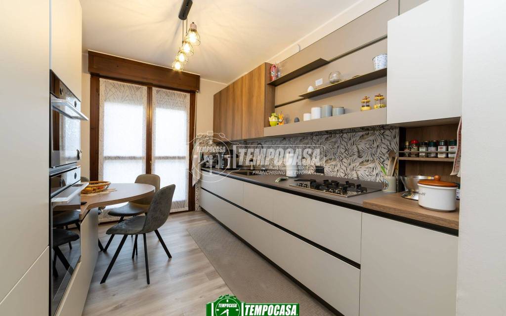 appartamento in vendita a Pozzuolo Martesana in zona Trecella