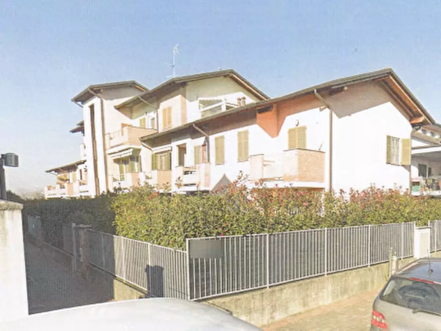 appartamento in vendita a Pozzuolo Martesana in zona Trecella