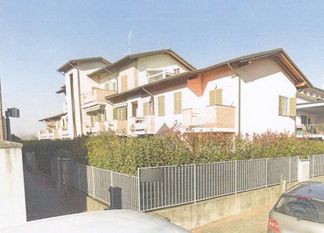 appartamento in vendita a Pozzuolo Martesana in zona Trecella