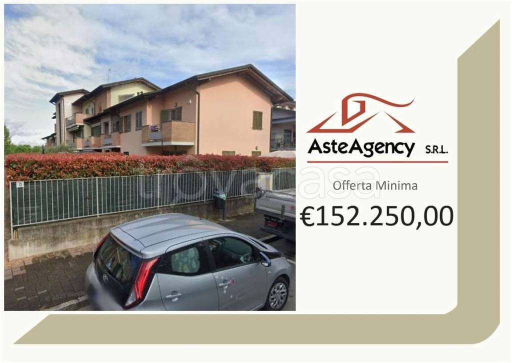 appartamento in vendita a Pozzuolo Martesana in zona Trecella