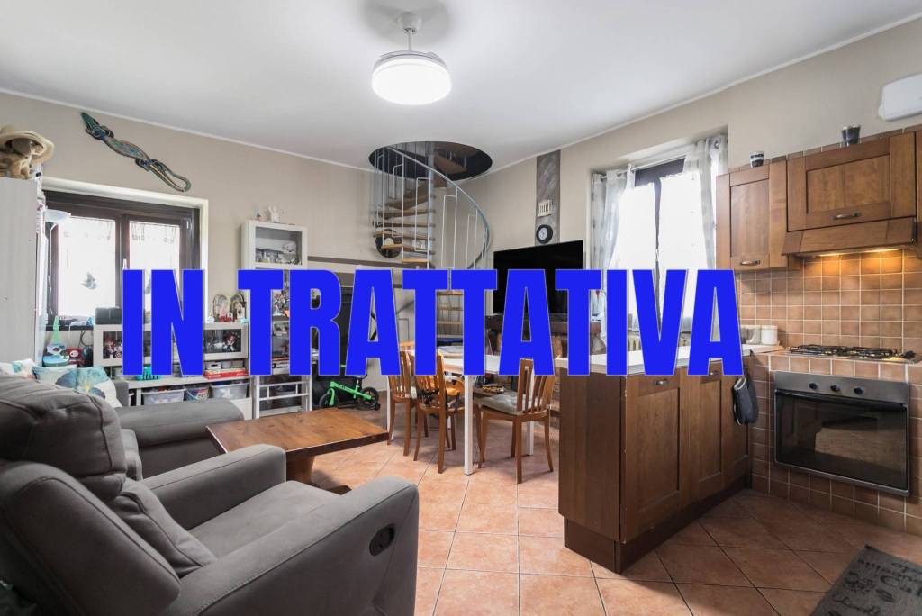 appartamento in vendita a Pozzuolo Martesana in zona Trecella