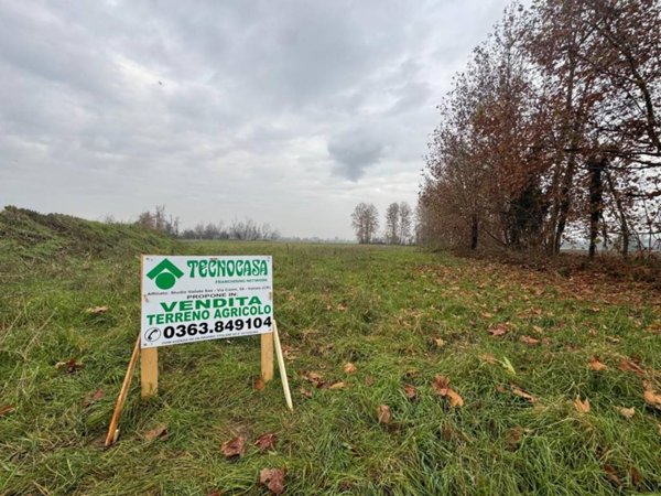 terreno agricolo in vendita a Pozzuolo Martesana