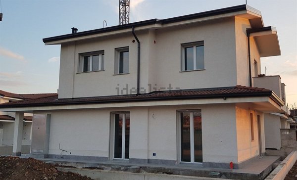 appartamento in vendita a Pozzuolo Martesana