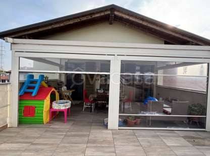 appartamento in vendita a Pozzuolo Martesana in zona Trecella