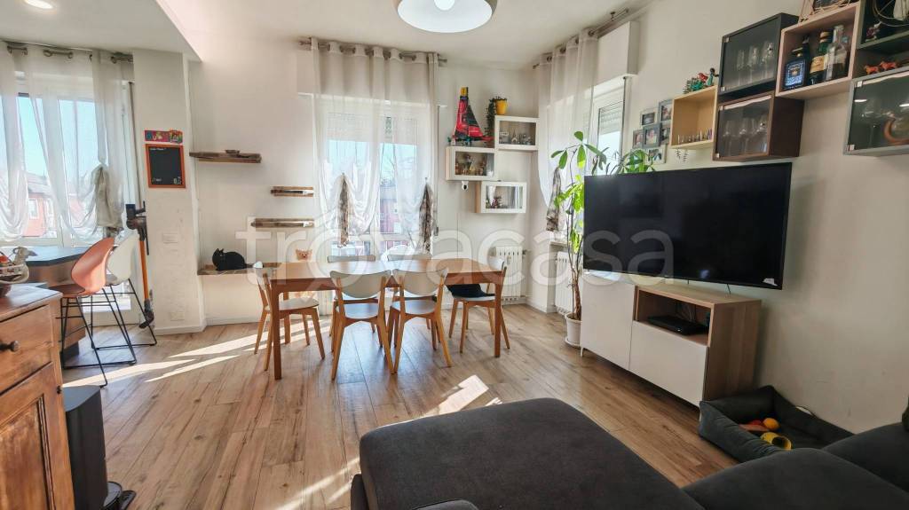 appartamento in vendita a Pozzuolo Martesana in zona Trecella