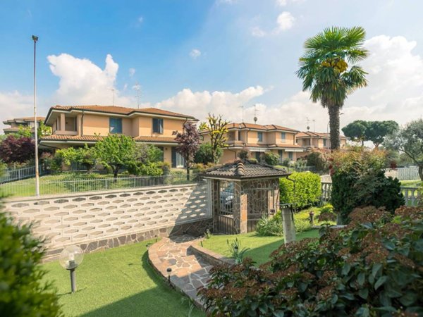 casa indipendente in vendita a Pozzuolo Martesana