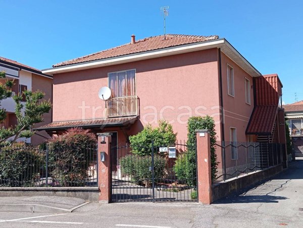casa indipendente in vendita a Pozzuolo Martesana