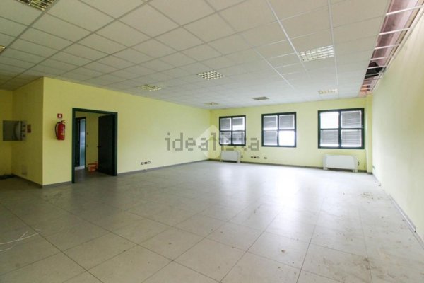 ufficio in vendita a Pozzuolo Martesana