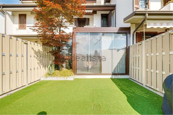 casa indipendente in vendita a Pozzuolo Martesana