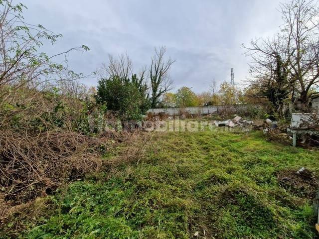 terreno agricolo in vendita a Pregnana Milanese