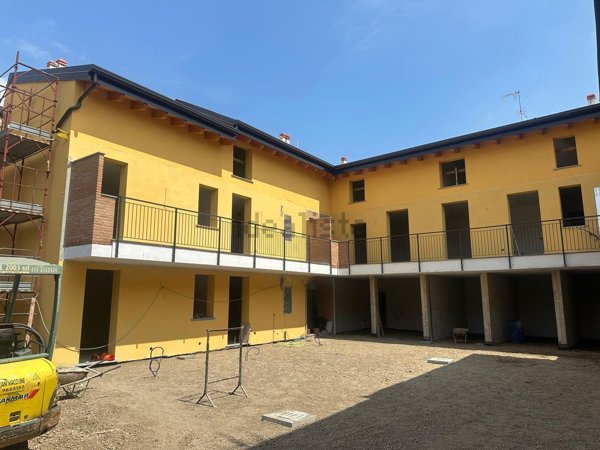 appartamento in vendita a Pregnana Milanese