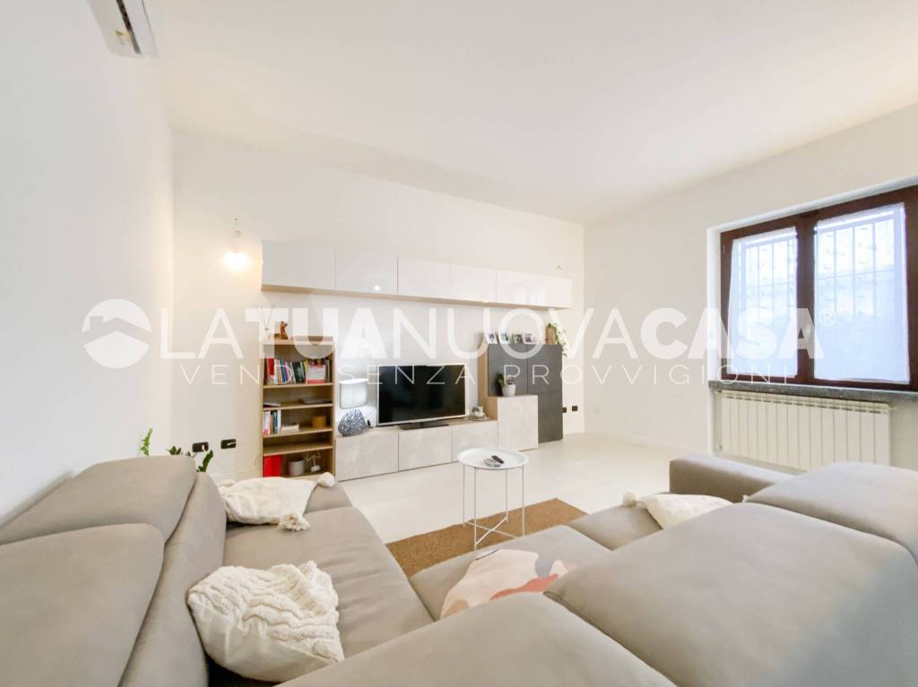appartamento in vendita a Pregnana Milanese