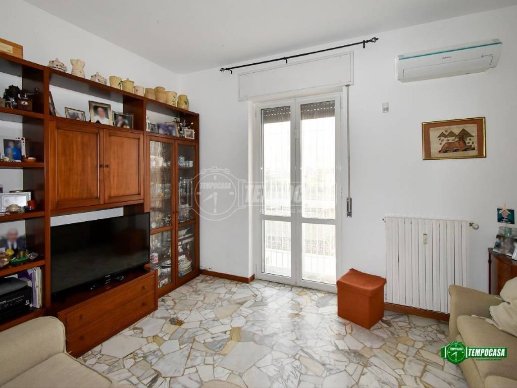 appartamento in vendita a Pregnana Milanese