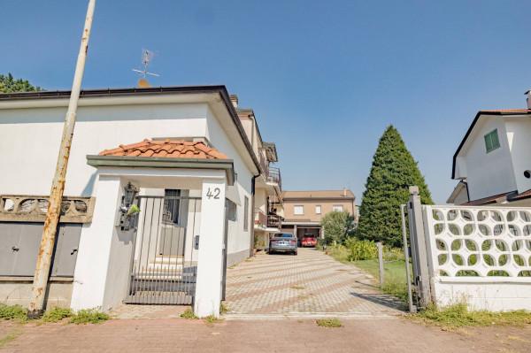 appartamento in vendita a Pregnana Milanese
