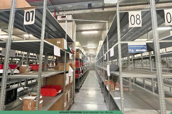 negozio in vendita a Pregnana Milanese