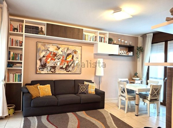 appartamento in vendita a Pregnana Milanese