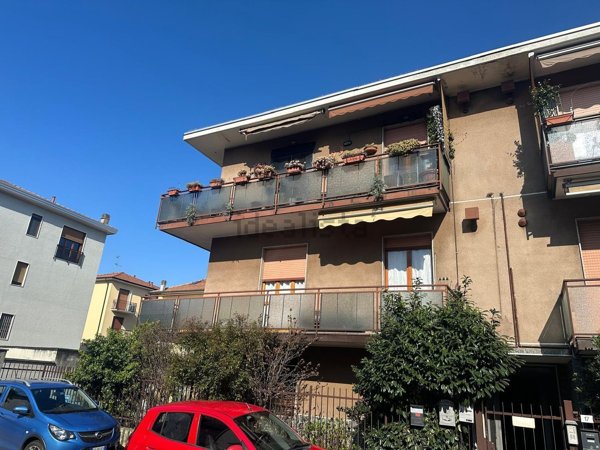 appartamento in vendita a Pregnana Milanese
