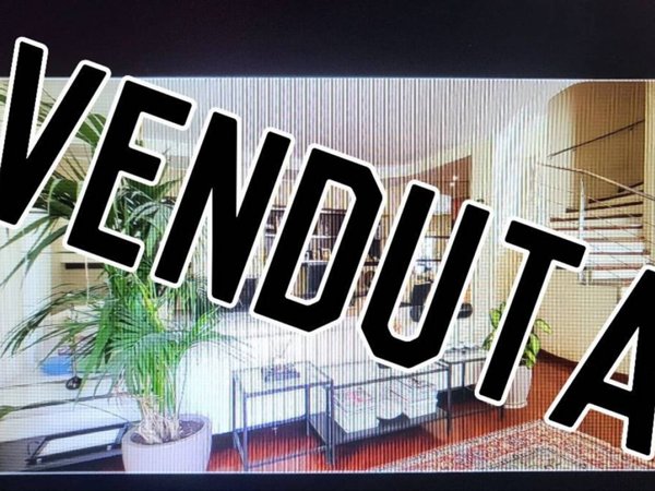 casa indipendente in vendita a Pregnana Milanese