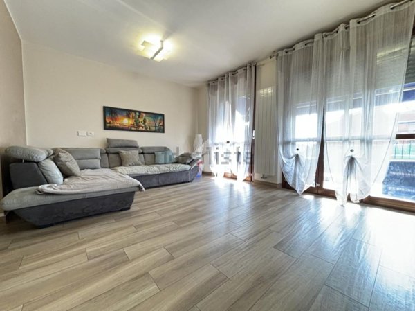 appartamento in vendita a Pregnana Milanese