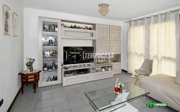 appartamento in vendita a Pregnana Milanese