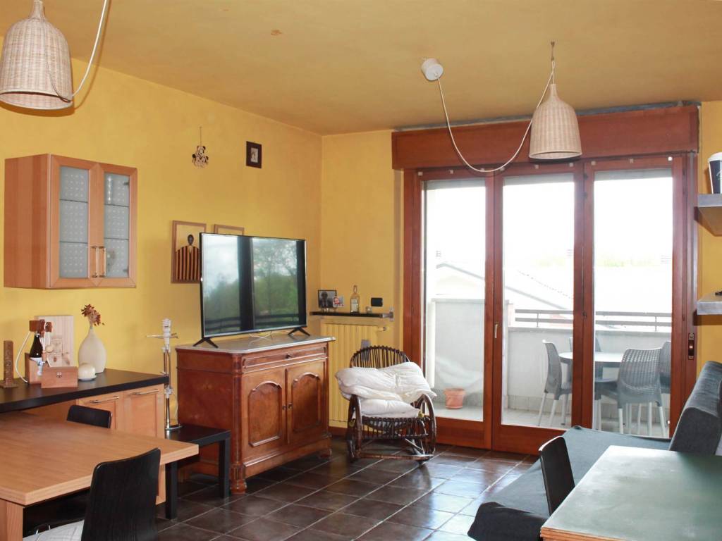 appartamento in vendita a Pregnana Milanese