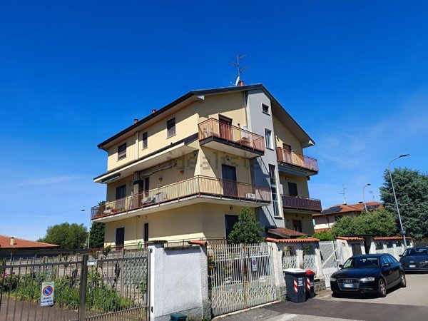 appartamento in vendita a Pregnana Milanese