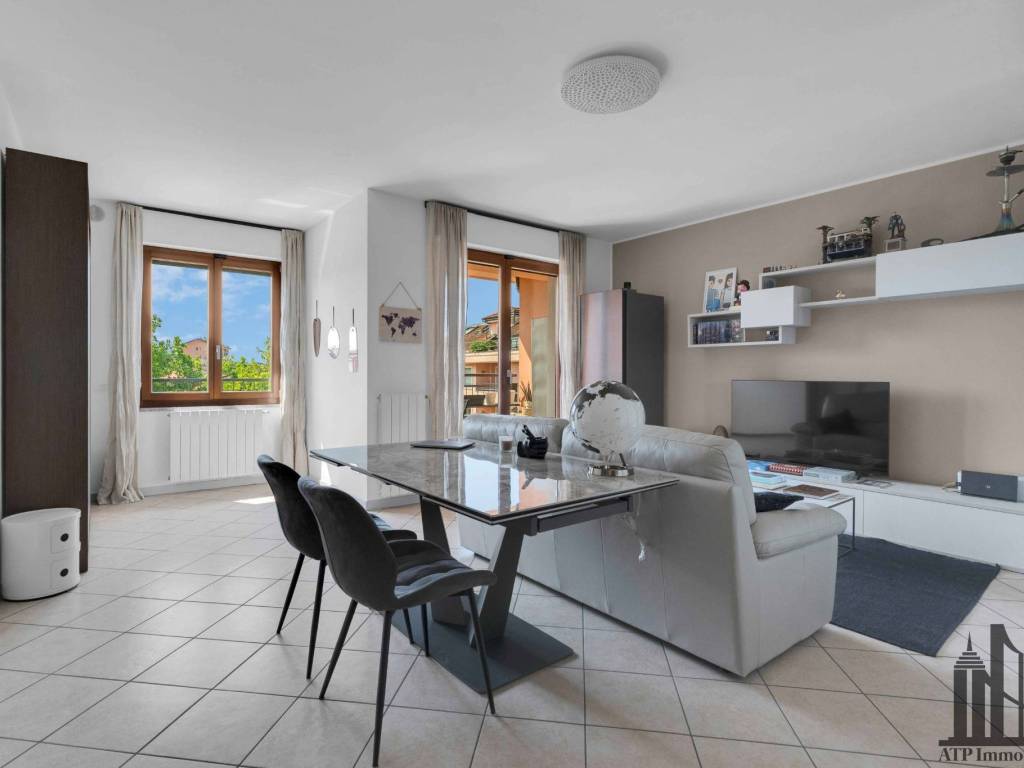 appartamento in vendita a Pregnana Milanese
