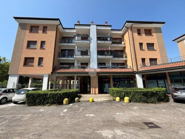 appartamento in vendita a Pregnana Milanese