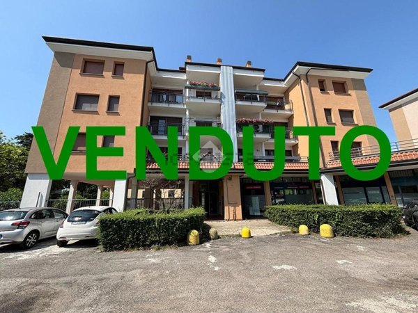 appartamento in vendita a Pregnana Milanese