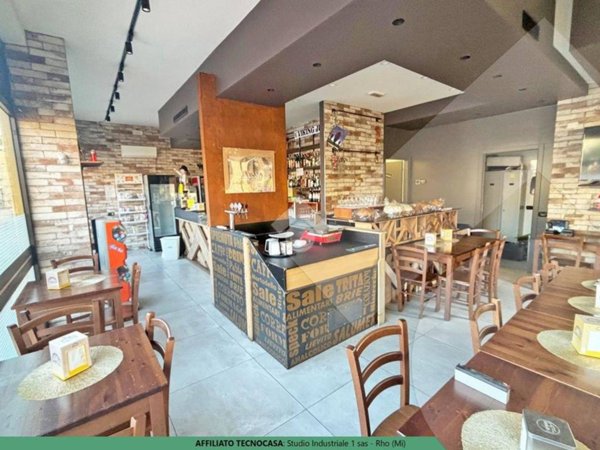 negozio in vendita a Pregnana Milanese