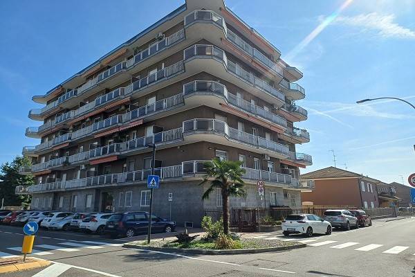 appartamento in vendita a Pregnana Milanese