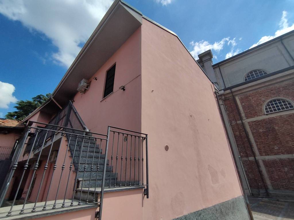 appartamento in vendita a Pregnana Milanese