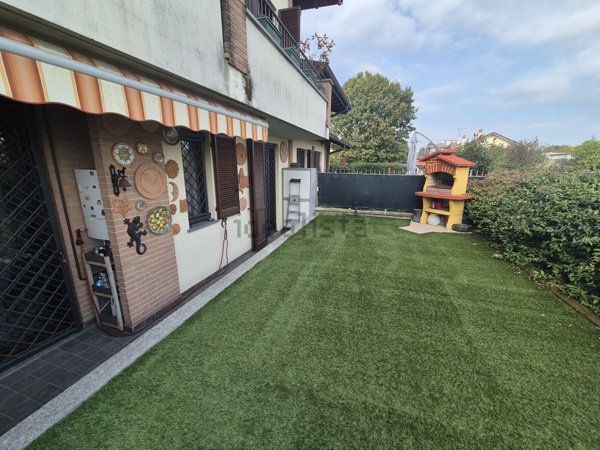 appartamento in vendita a Pregnana Milanese