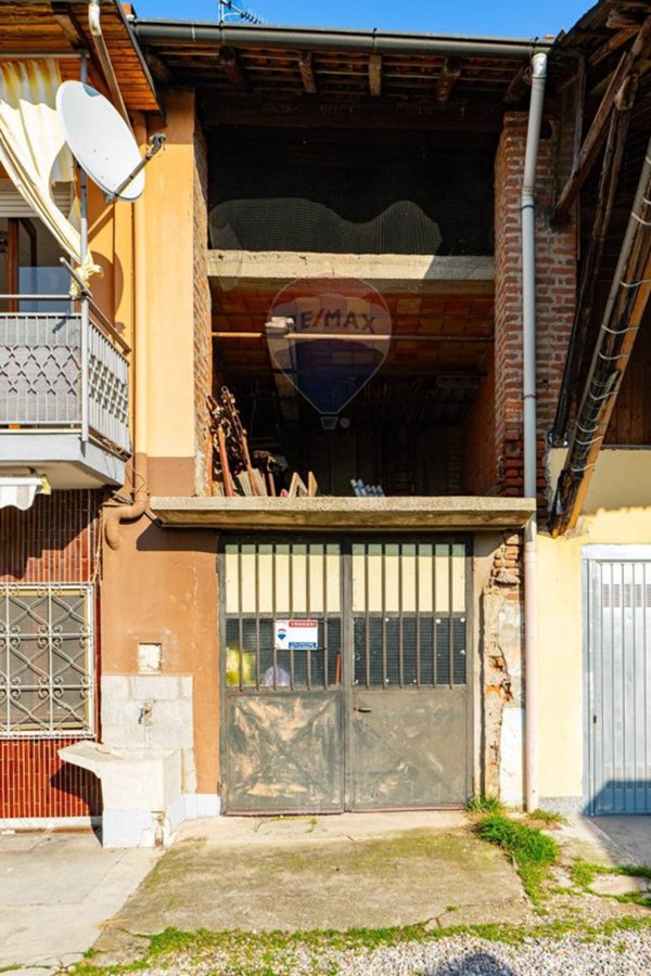 casale in vendita a Pregnana Milanese