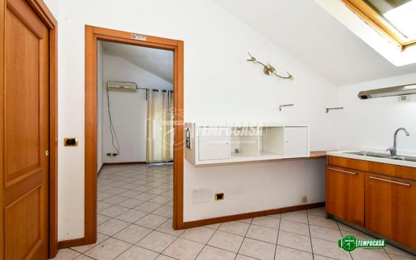 appartamento in vendita a Pregnana Milanese