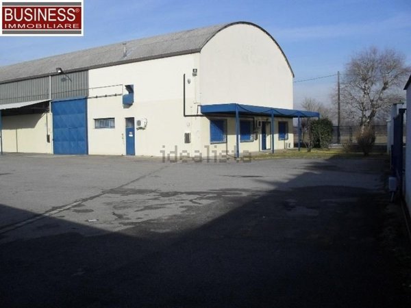 capannone in vendita a Pregnana Milanese